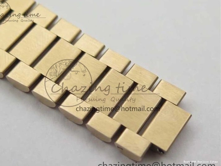 AAA Replica Watches on President A 2689 BP White ComfortFit Crystal Crystal Marker MOP RG Best Edition 128235 Dial Day-Date Bracelet RG 36mm 1218